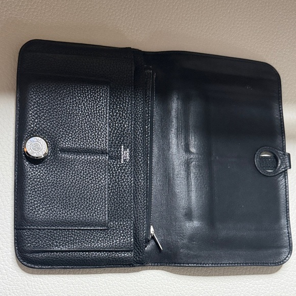 Hermes Black Leather Wallet with Silver Button - Picture 3 of 5